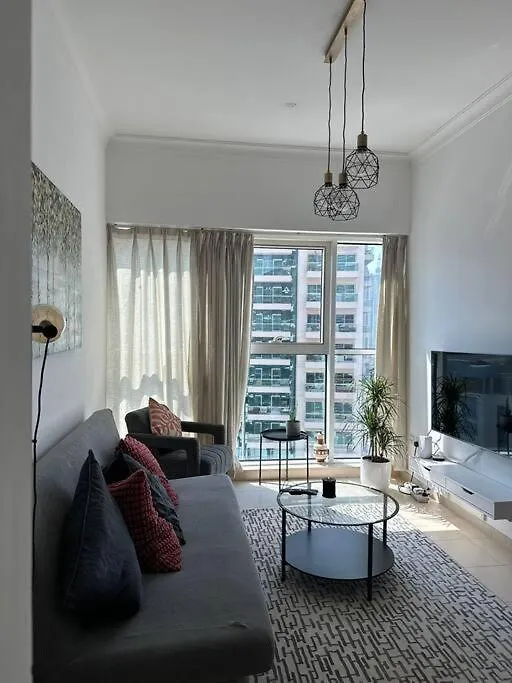 Urban Cozy 1Br Apartment With Canal View - Free Parking Dubai