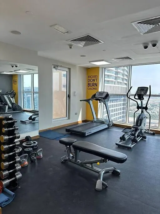 Urban Cozy 1Br Apartment With Canal View - Free Parking Dubai