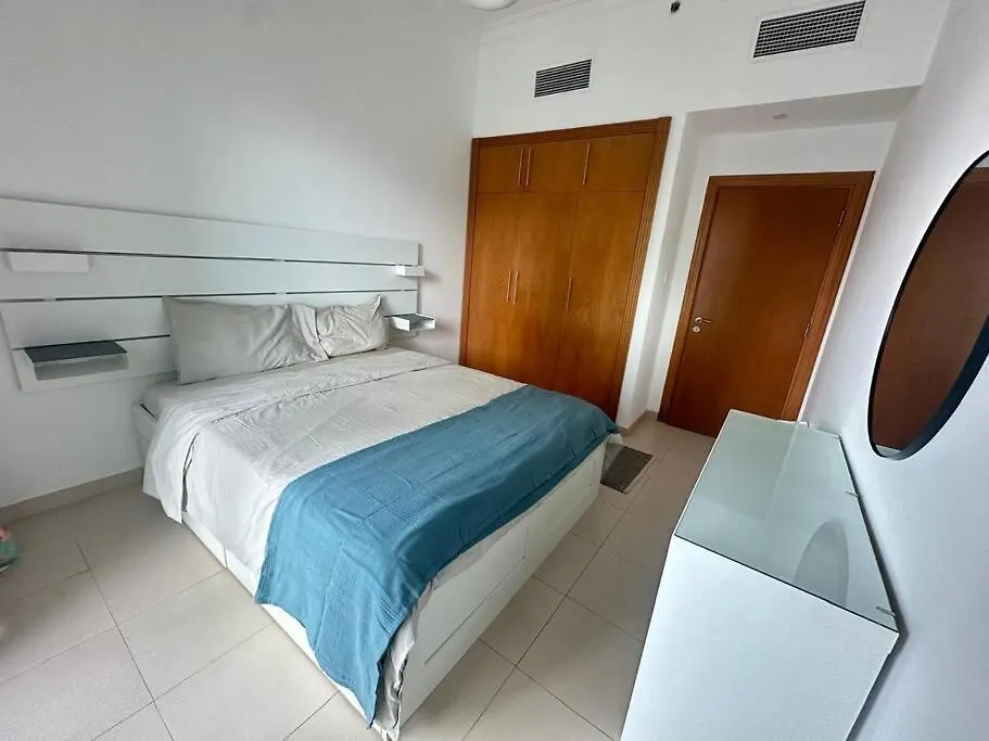 Urban Cozy 1Br Apartment With Canal View - Free Parking Dubai