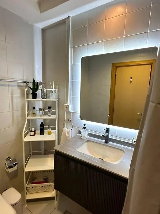 Urban Cozy 1Br Apartment With Canal View - Free Parking Dubai United Arab Emirates
