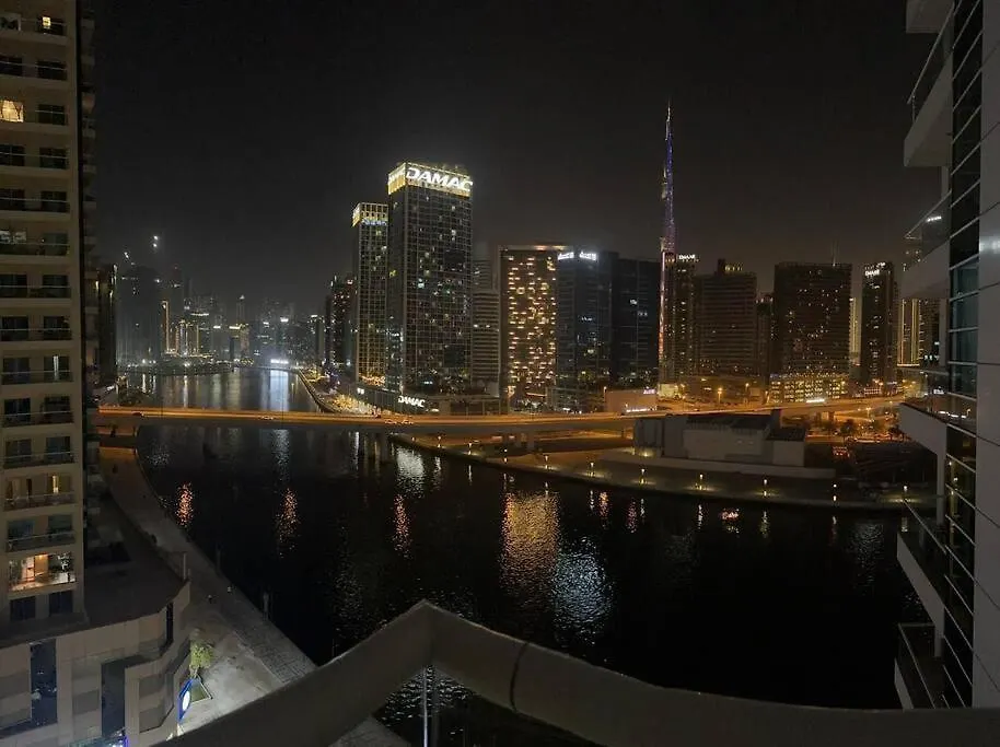 Urban Cozy 1Br Apartment With Canal View - Free Parking Dubai